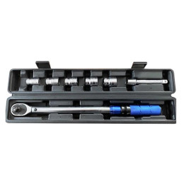 Ключ динамометричний 1/2" 40-220 Нм з набором торцевих головок 114196NK2