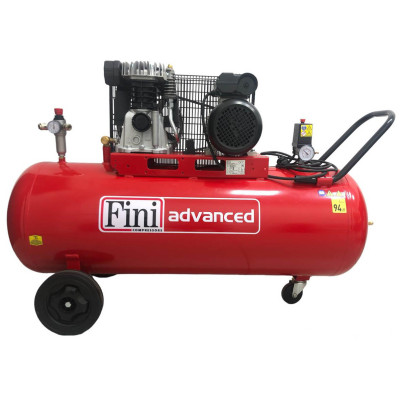 Поршневий компресор MK103-150-3M (230/50) ADVANCED